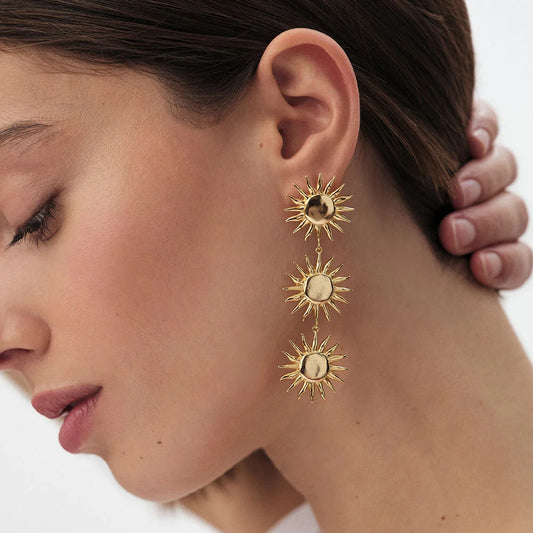 Pendientes cortos TIARE dorado 3 soles