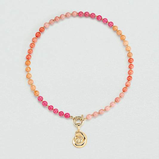 Collar corto TIARE jade tono naranja y caracola