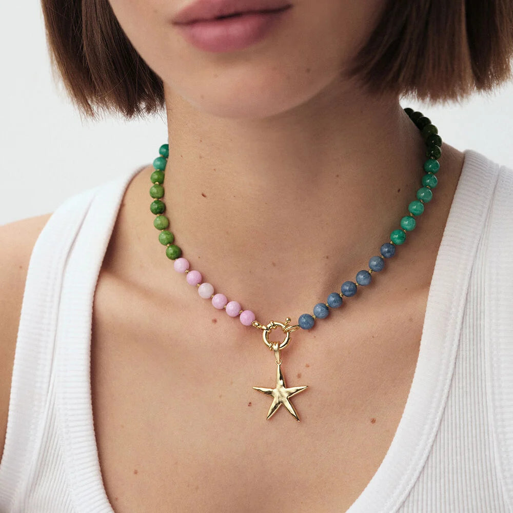 Collar corto TIARE jade tono verdes y estrella de mar