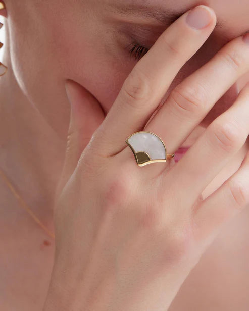 Anillo ajustable abanico Mum's Break nácar