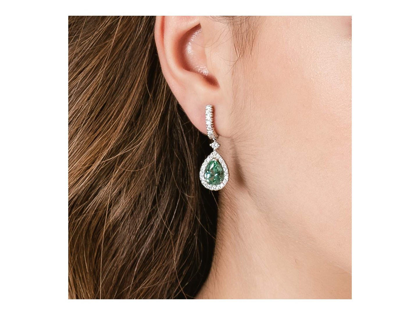 Pendientes LAGRIMA novia color esmeralda en plata