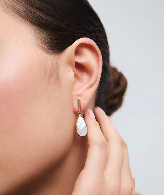 Pendientes semi-largos Fusión con madreperla blanca