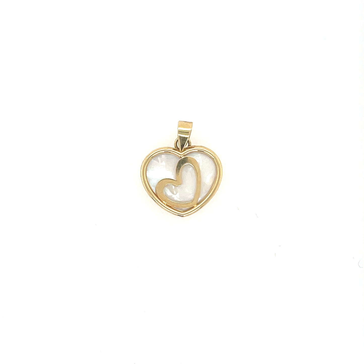 Colgante oro corazon con nacar