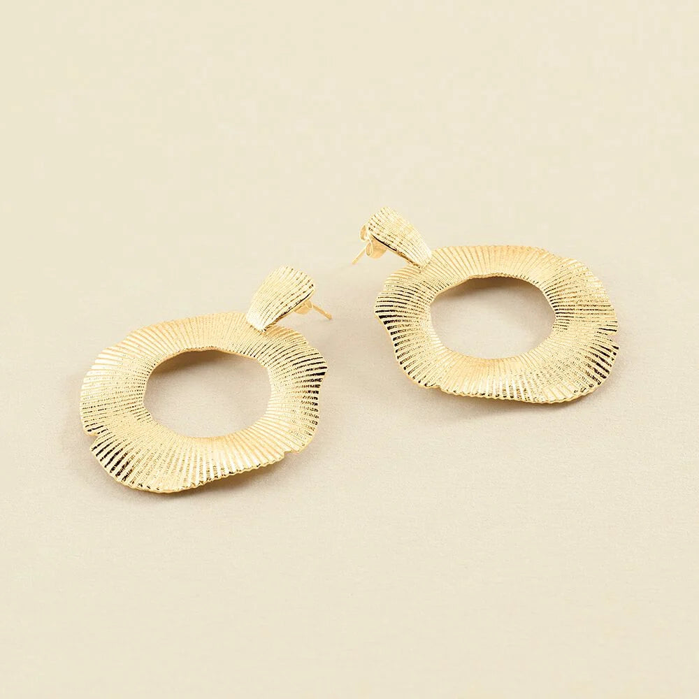 Agatha - Pendientes Largos Venus dorado