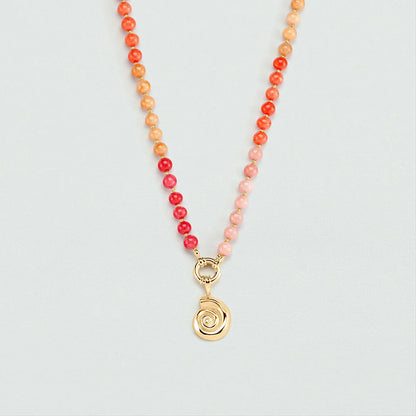 Collar corto TIARE jade tono naranja y caracola