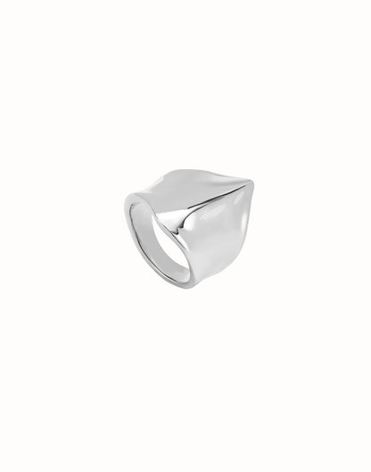 Unode50 Anillo bañado en plata de ley figura mantarraya