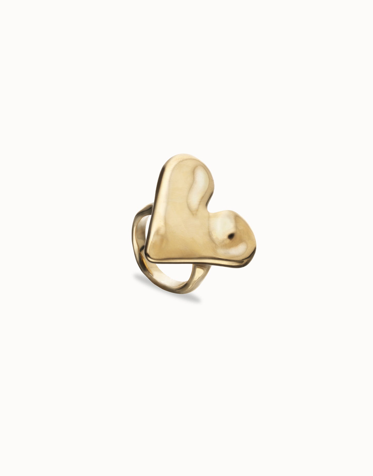 Anillo maxi bañado en oro 18k con forma de corazón