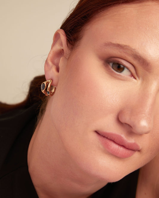 Unode50 Pendientes Dorados con cristal negro