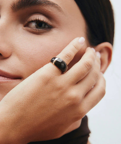 Anillo pinkie Intervalo con Esmaltes marrón