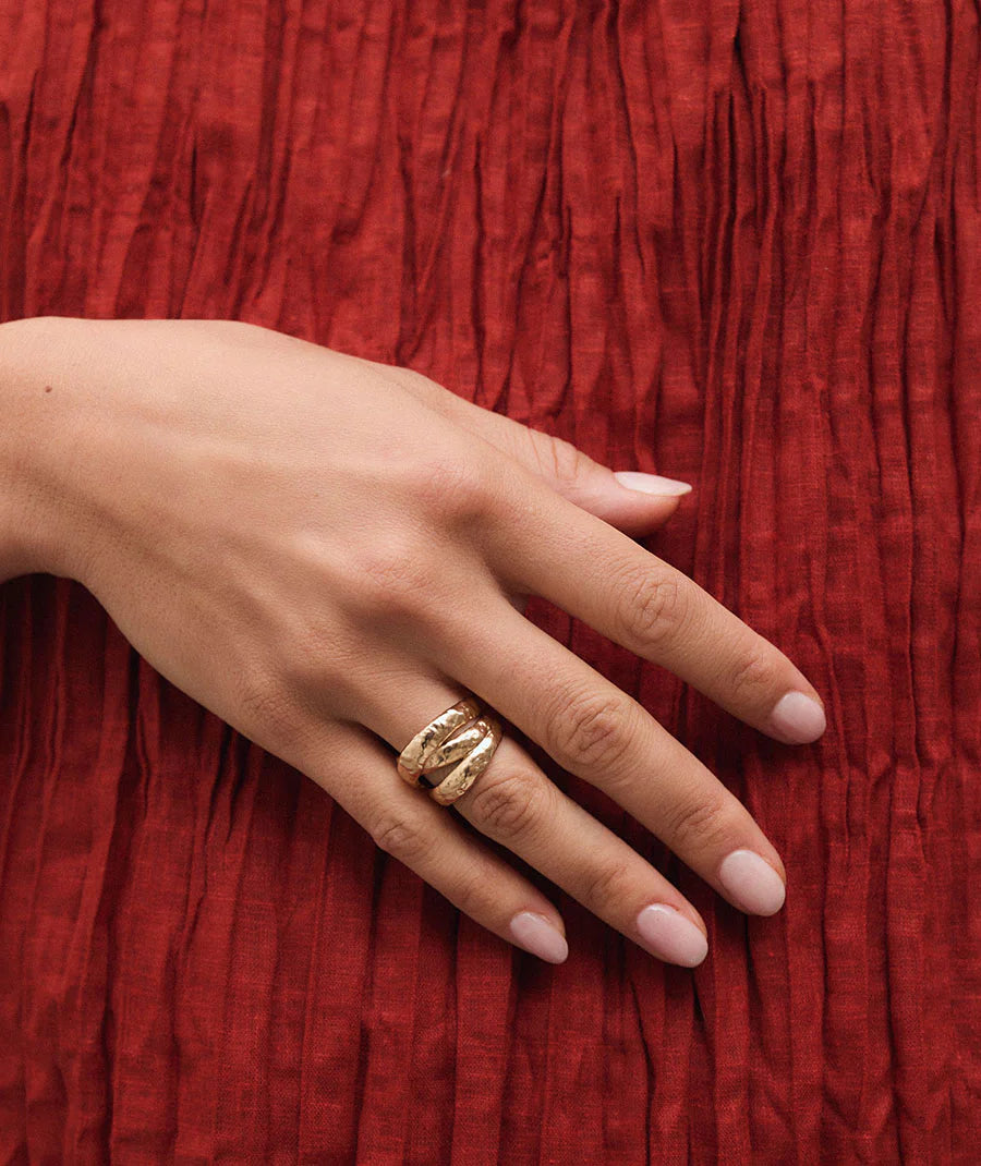 Anillo tiras cruzado Raice