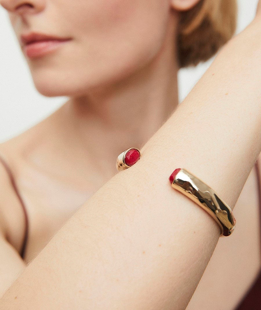 VIDAL&VIDAL - Brazalete rígido Salada con Ágata roja