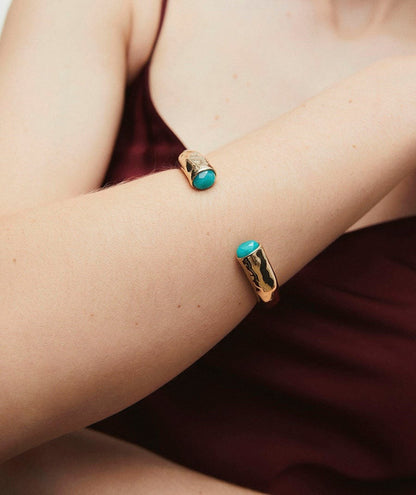 Brazalete rígido Illeta con Ágata turquesa