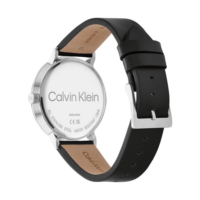 Calvin Klein Cab. Modern