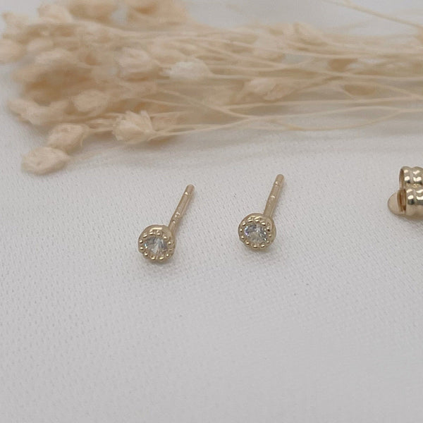 PENDIENTES NORA MINI ORO 9K