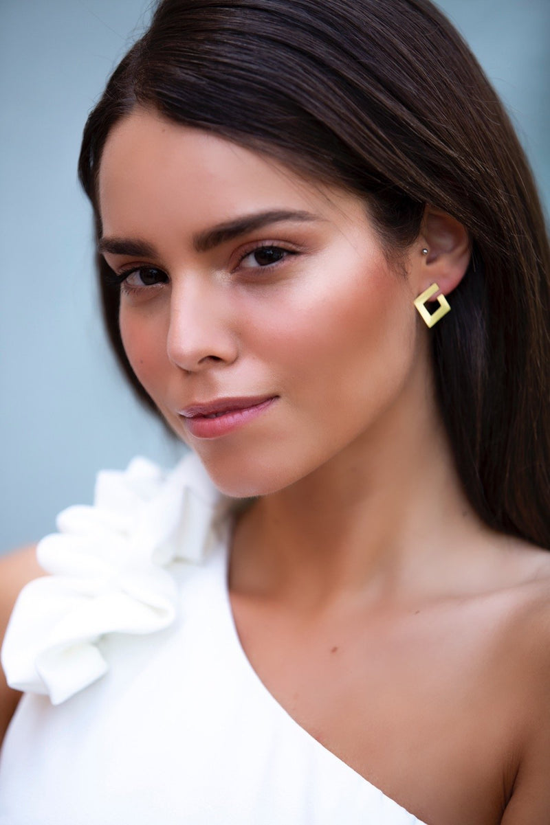 PENDIENTES ROMBO DORADO