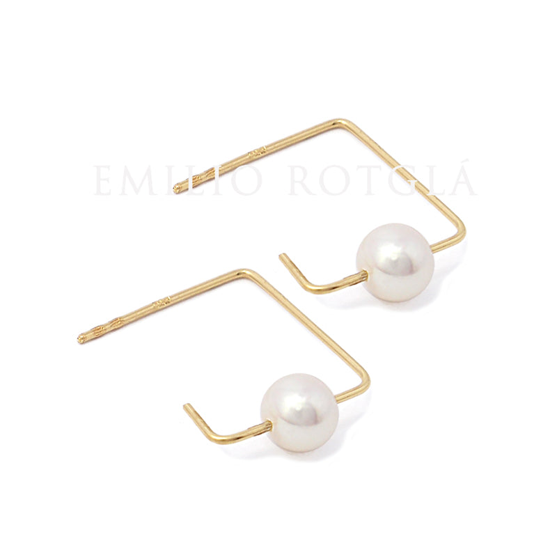 Pendientes de oro con perla cultivada